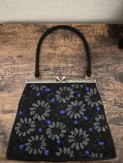ハンドメイドビーズ刺繍ハンドバッグ 黒花柄