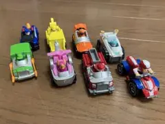 パウパトロール　ミニカー　8個