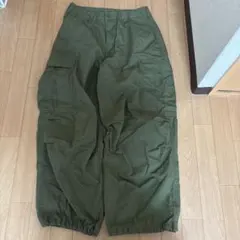 カーゴパンツ