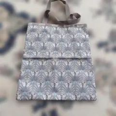 LeSportsac トートバッグ 鈴蘭柄 グレーのサムネイル