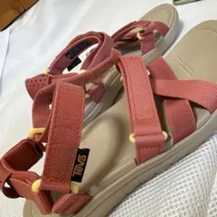 TEVAサンダル
