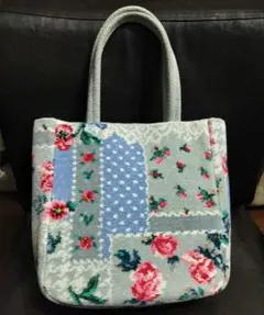 ハンドメイド 毛糸 手作り 立体バラ27輪 モチーフ トートバッグ 水色 1