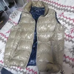 UNIQLOダウンベスト❗️中古美品‼️Size、M　ウルトラライト❢