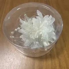 フラワーコサージュ ホワイト パール付き