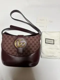 グッチ　GUCCI バーガンディ GGマーモント ショルダーバッグ新品未使用品