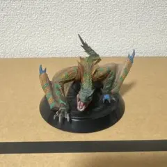 モンスターハンター　ティガレックス　台座付き