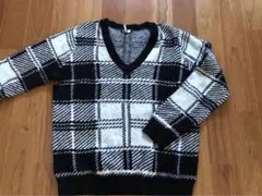 古着屋購入　チェック柄セーター