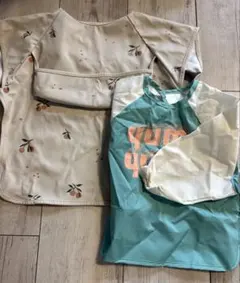 ベビー　エプロンセット