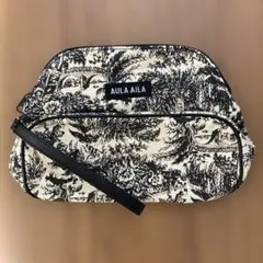 AURA AILA ボタニカル柄ポーチのサムネイル