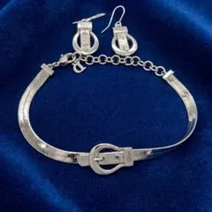 ​【極美品・セット】Dior ベルトモチーフ ブレスレット ピアス シルバーロゴのサムネイル