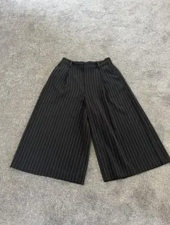 ユニクロ　ガウチョパンツ　キュロット　ハーフパンツ　Sサイズ