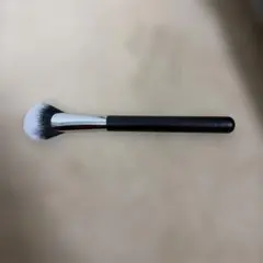 ブリリアージュコントゥワデザイニングブラシのサムネイル