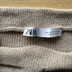 ZARA ベージュ タートルネックニット 長袖