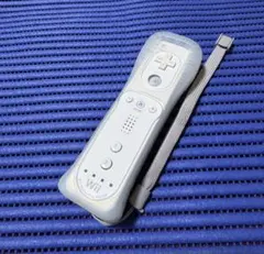 頭かなや様wiiリモコンプラス白カバーストラップ①カバーストラップ②ヌンチャク②