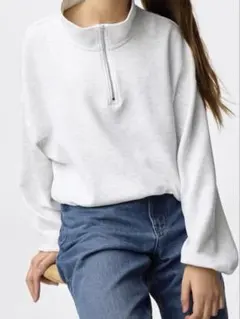 GU パフスウェット ハーフジッププルオーバー ショート丈 ライトグレー