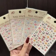 コラボシール＆可愛いキャラクターネイルステッカーシール　4枚セット