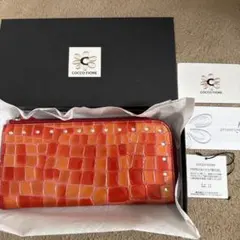 COCCO FIORE 長財布　赤ストーン　訳ありのサムネイル