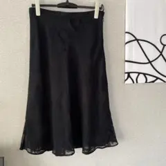 黒のレース柄フレアスカート 葉模様