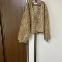 美品！アースミュージック&エコロジー　ショートコート　ボアコート