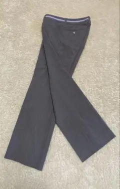 グレー ストライプ 柄ストレートパンツスラックス