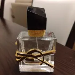 Yves Saint Laurent オードパルファム 30ml
