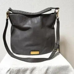 MARC by MARC JACOBS 2WAY バッグ 革 ロゴプレート