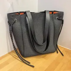 ◾️q bag paris◾️トートバッグ グレー ポーチ付き　軽量のサムネイル