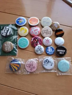 2026年最新】glay缶バッチの人気アイテム - メルカリ