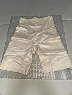 ブライダルインナー　 ガードル　【FOUR SIS & CO.】