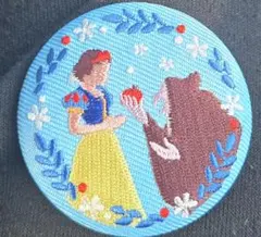 白雪姫刺繍 ピンバッジ