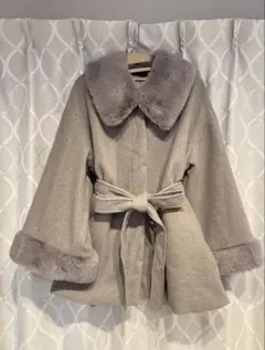 三上悠亜 リボンベルトファーティペット 付フレアコート［k9335f］ GRL