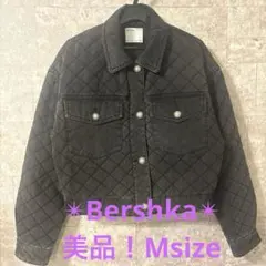 美品！✨Bershka✨デニムジャケット　ブラック　ビンテージウォッシュ加工　Mのサムネイル