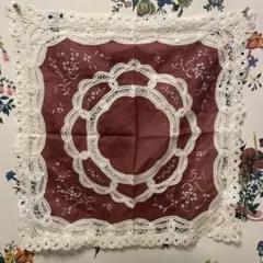 ヴィンテージ 刺繍　レース　テーブル　センター