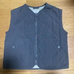 Zaraキッズ キルティングベスト　グレー