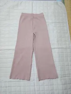さとぷ様専用　レーヨン　ポリエステル　ニット　パンツ