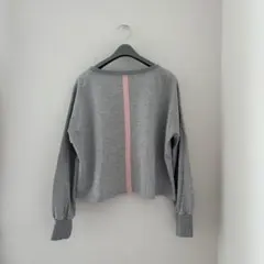 Trend Dress Code グレー長袖トップス　M 背中にピンクのライン