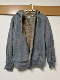 ユニクロ パーカー ボア
