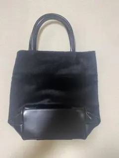 ブラック ハンドバッグ フェイクファー