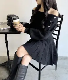 オフショルプリーツニットワンピース