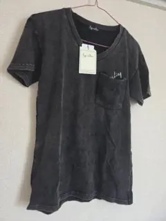 Rogers & Raw ブラック Vネック Tシャツ