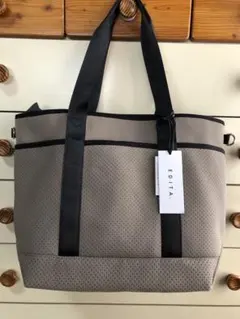 新品タグ付き EDITA トートバッグ。のサムネイル