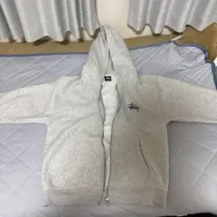 STUSSY グレー ジップアップパーカーMサイズ