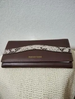 FOREVER YOUNG ブラウン長財布