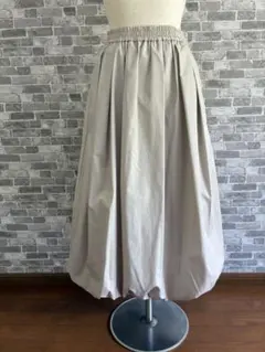 新品タグ付き　GU ベージュ　バルーンギャザースカート　M ウエストゴム入