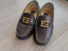 FENDI ブラウン　ローファー　22.5㎝のサムネイル