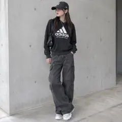 adidas アディダス パーカー プルオーバー ビッグロゴ 黒 Y2K 古着