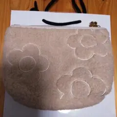 マリークワント　ボアポーチ