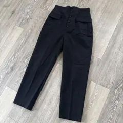 ルシェルブルーハイウエスト パンツ くるみボタン 美脚のサムネイル