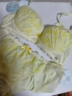 Item thumbnail for item 23d0827f-d896-42dc-a27a-01c28fe6e137