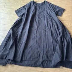 COCON 黒 半袖 Aラインフレアたっぷりカットソーワンピース